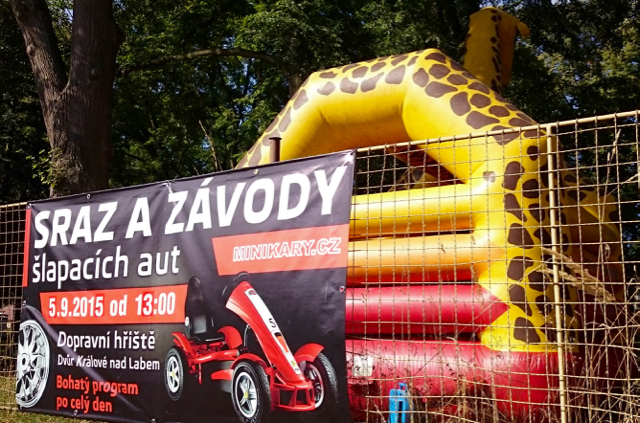 rodinn� �lapac� auto berg ve Dvo�eDSC_1429